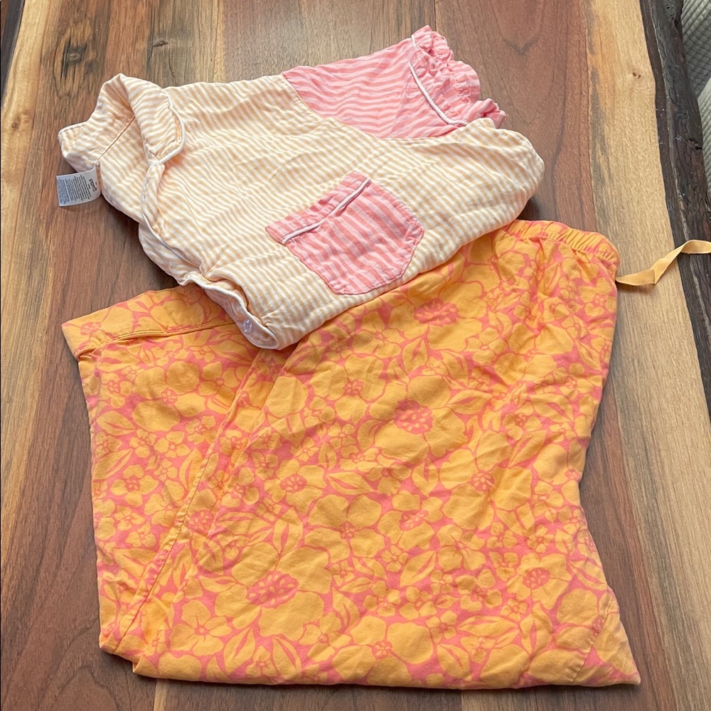 Joyspun 2pc PJ/Lounging Set. Size XL/3